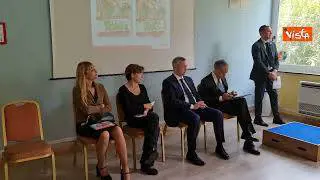 La Farnesina consegna il libro di Geronimo Stilton ai bambini ucraini in Italia