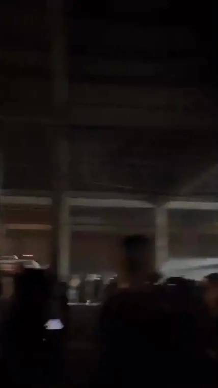 Il rave party di Modena: balli senza fine nel capannone occupato