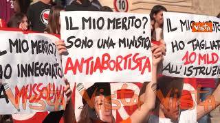 ”Nessun merito a questo Governo”, la protesta degli studenti al Ministero dell’Istruzione