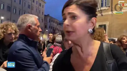 "Misogini e sessisti", le donne di sinistra all'attacco del Pd