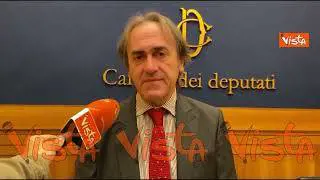 Bonelli: "Invito Meloni e il ministro Piantedosi a salire sulle nave dei migranti"