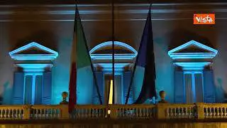 La facciata di Montecitorio si illumina di azzurro per Giornata lotta al tumore cervice uterina