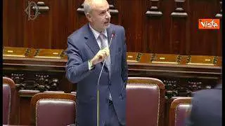 Covid, Schillaci: "Mai pensato di abbandonare uso mascherine in ospedali e Rsa"