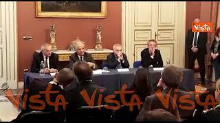 Piantedosi: "Sogno migratorio dobbiamo gestirlo noi e i Paesi d'origine, non i trafficanti"