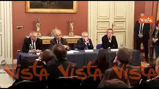 Piantedosi: "Sogno migratorio dobbiamo gestirlo noi e i Paesi d'origine, non i trafficanti"