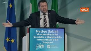 Salvini: "In Sardegna ponte bloccato per le trote"