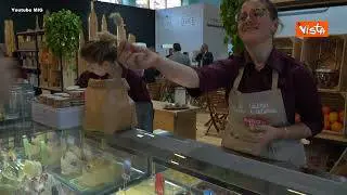 Il Governatore Veneto Zaia taglia il nastro all’inaugurazione della Mostra internazionale del Gelato