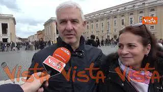”Natale in famiglia e tanta speranza per l'anno nuovo". Le voci dei fedeli a Piazza San Pietro