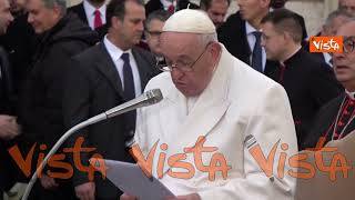 Papa Francesco prega l’Immacolata: “Ti raccomando i giovani che più hanno sofferto per la pandemia”