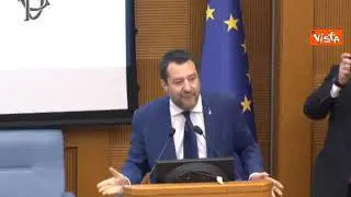 Salvini: "Anche fare la spesa è una scelta politica"