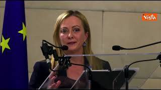 Meloni: "Italiani spengano luce un'ora per capire gli ucraini"