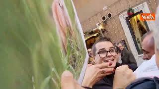 Protesta animalisti sotto sede FdI, discussione tra Polizia e manifestanti