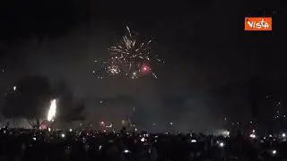 Concerto al Circo Massimo di fine anno, le immagini del conto alla rovescia e dei fuochi d’artificio