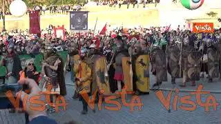 ”Roma Parade 2023”, le immagini del corteo colorato in partenza da Piazza del Popolo