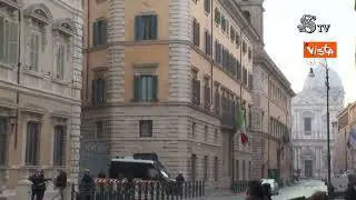Bandiere a mezz’asta a Palazzo Madama per i funerali di Papa Benedetto XVI
