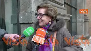 “Se ne va una grande attrice”, le voci dei fan presenti alla camera ardente per Gina Lollobrigida