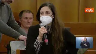 Shoah, Mantovano: "Attenzione concreta su antisemitismo, monitoraggio rete e social"