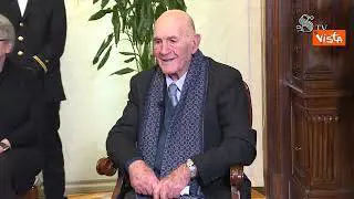 Giorno Memoria, le lacrime di Sami Modiano ricordando la Shoah: "Finché avrò vita parlerò ai giovani