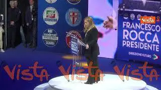 Reddito Cittadinanza, Meloni: "Chi può lavorare deve farlo". L'applauso della platea di centrodestra