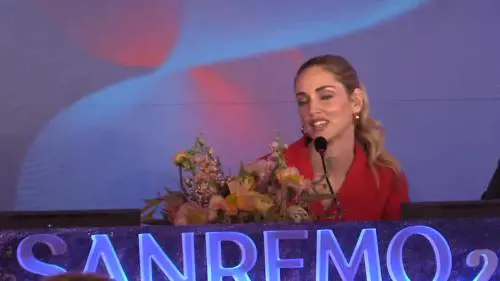 Ferragni: "I testi sessisti di Fedez? Chiedete a lui"