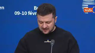 Zelensky: "Da Ue disponibilità a fornirci armi, anche jet"