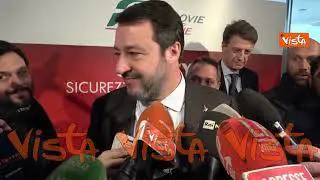 Salvini: "Io contro Sanremo? No, ieri ho visto tre volte l'esibizione di Al Bano"