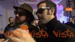 Sanremo, Colapesce e Dimartino cantano un pezzo del loro brano "Splash"