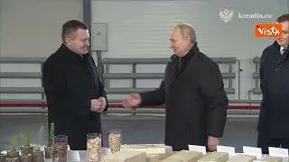 Putin visita fabbrica di pellet nella Regione di Arkhanelsk
