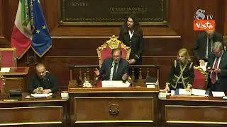 Gli auguri di San Valentino di La Russa ai parlamentari in Aula al Senato
