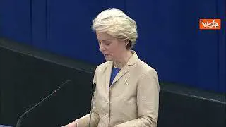 Von der Leyen: "Decimo pacchetto sanzioni per indebolire macchina guerra russa"