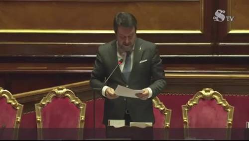 "Mi è a cuore", "Cuori padani...". Scambio di battute tra Salvini e Renzi su Firenze