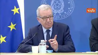 Mantovano: "Meloni assente per influenza, speriamo tutti si rimetta presto"