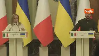 Zelensky: “Berlusconi? Non gli hanno mai bombardato la casa con i missili o ucciso i parenti”