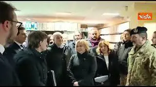 Meloni a Kiev visita l'Ambasciata italiana, ecco le immagini