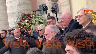 Funerali Maurizio Costanzo, la commozione di Maria de Filippi