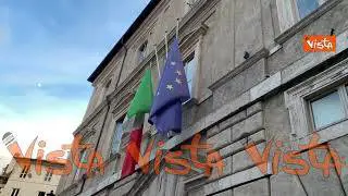 Le bandiere del Senato a mezz'asta nel ricordo di Bruno Astorre