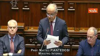 Naufragio Cutro, Piantedosi: 72 vittime, tra cui 28 minori. Bilancio non definitivo