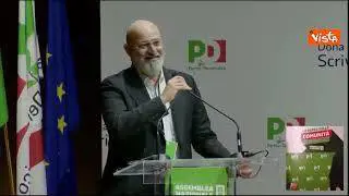 Bonaccini eletto Presidente del Pd, l'abbraccio con Elly Schlein