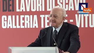 De Luca: "Tengo Salvini nel cuore come una reliquia"