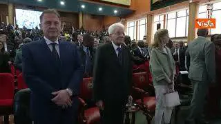 Mattarella pianta un albero a Nairobi
