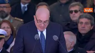 100 anni Aeronautica, Crosetto cita de Saint-Exupéry: Amare è guardare insieme in stessa direzione