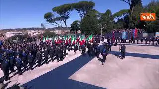 Gli onori militari per Mattarella al centenario dell'Aeronautica Militare