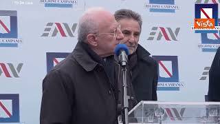 De Luca al sindaco di Ercolano: E' il Brad Pitt dei sindaci campani