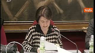 Reddito cittadinanza, Roccella: "Stato non eroga sussidi, focus su famiglie numerose"