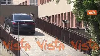 Berlusconi ricoverato, l'arrivo di Marina Berlusconi a San Raffaele a Pasqua