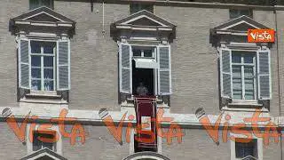 Papa Francesco: "Grazie per gli auguri e soprattutto per le preghiere"