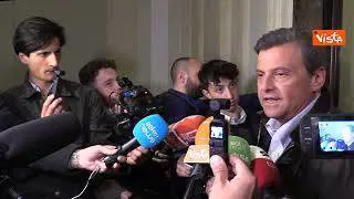 Calenda (Azione): "Da Renzi voglio sapere se si fa o meno una operazione seria"