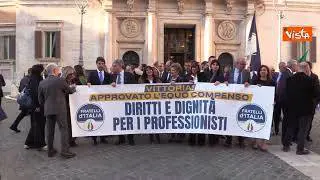 Le immagini del Flash mob di Fratelli d'Italia per la legge sull'equo compenso