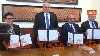 I ministri Sangiuliano e Crosetto a Torre Annunziata per la riqualificazione dello spolettificio