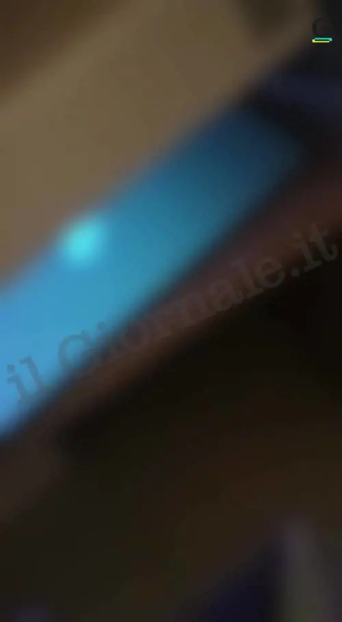 Passaporto italiano falsificato dai trafficanti